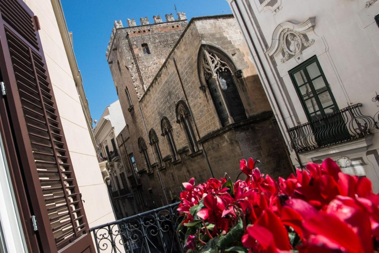 Gioeni Suites - Charming Loft Palermo Luaran gambar
