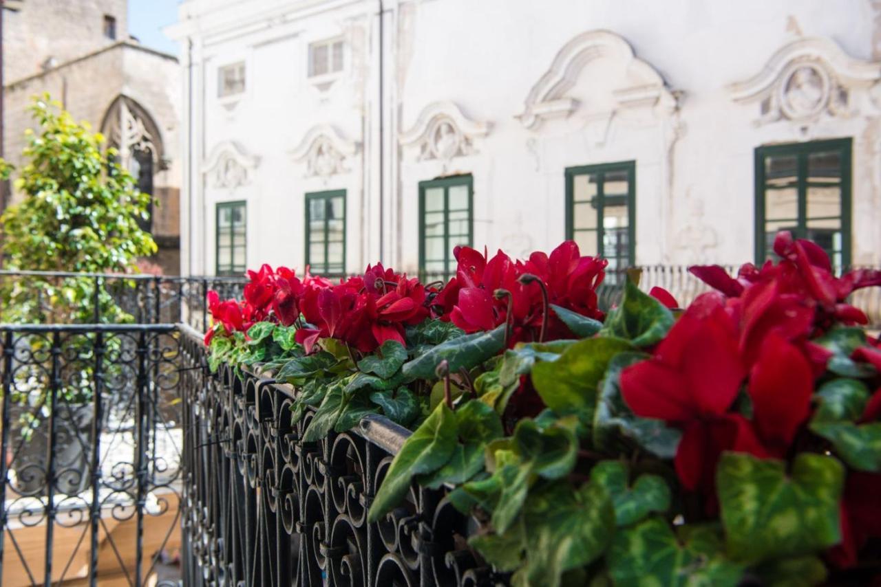 Gioeni Suites - Charming Loft Palermo Luaran gambar