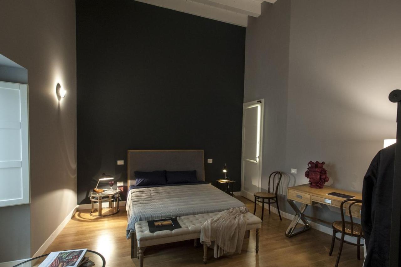 Gioeni Suites - Charming Loft Palermo Luaran gambar